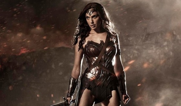 Batman-v-Superman-Dawn-of-Justice-prima-immagine-ufficiale-di-Wonder-Woman-dal-Comic-con-2014-2